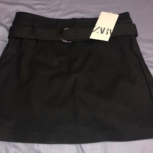 Super Cute Designer Skirt (BRAND NEW)